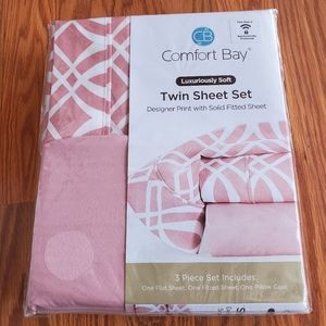 Twin sheet set
